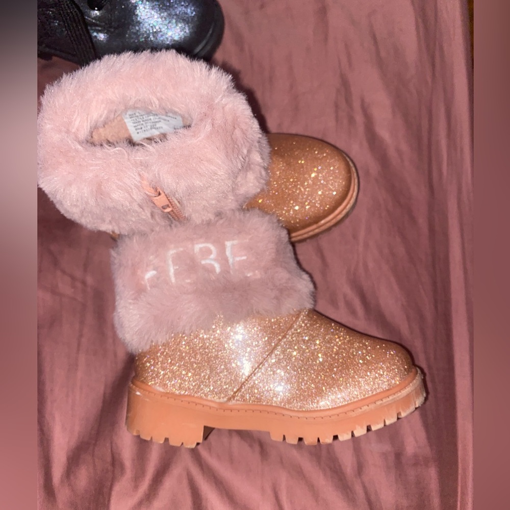 Botas para niñas como nuevas